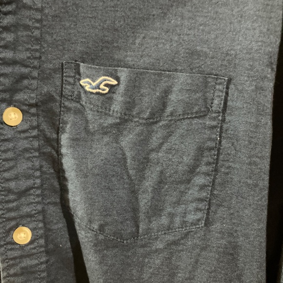 Hollister Women’s Stretch Button-Down Shirt – Navy Blue, Size Small - Picture 4 of 4